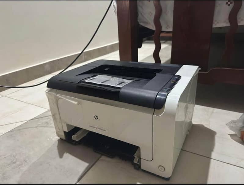 HP laserjet CP 1025 color printer for sale urgent 3