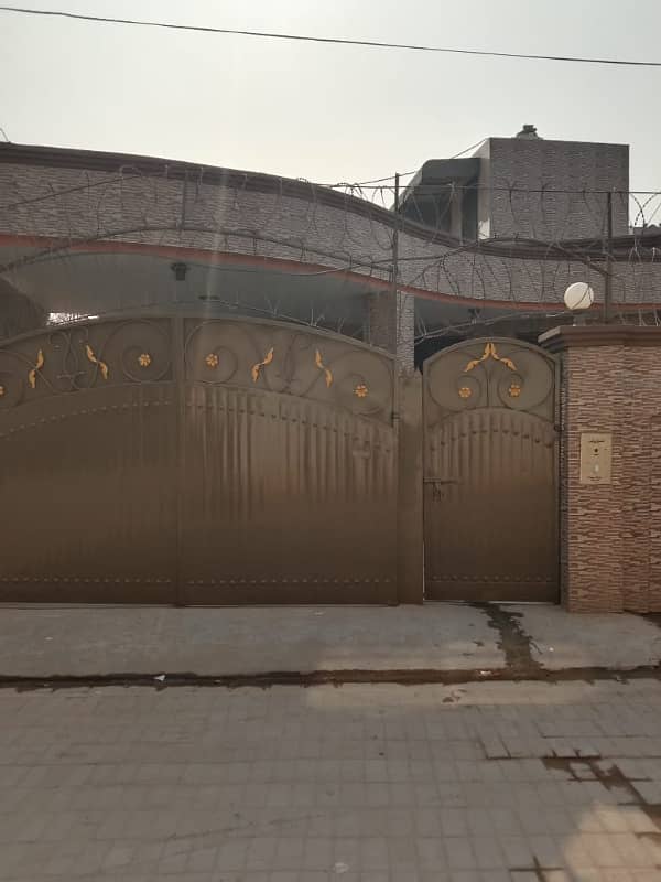 15 Marla House Available for Sale at Garden town Multan 0