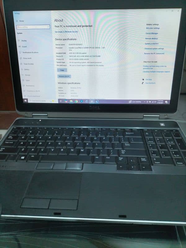 Dell laptop LATITUDE E6530 5