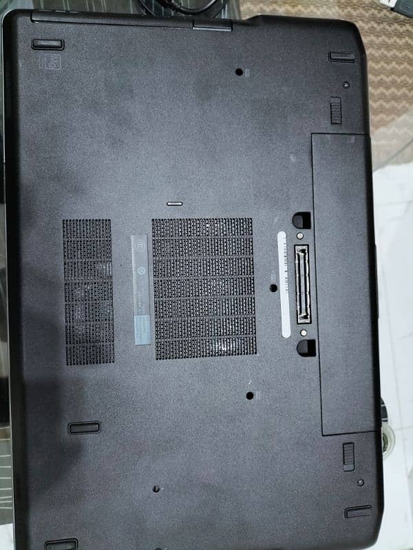 Dell laptop LATITUDE E6530 6