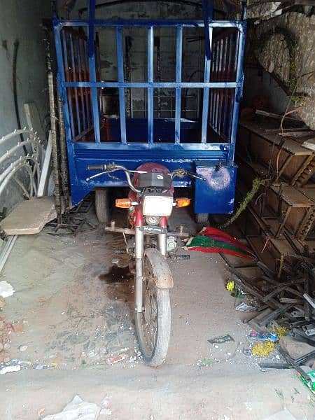 United 100 CC loading Rikshaw 2