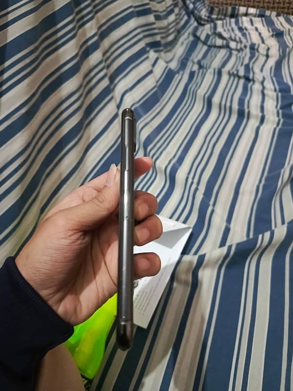 Iphone x 64 gb non pta 4