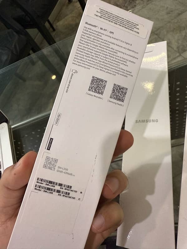 Galaxy Watch 7 Box Opened 40mm Green 5