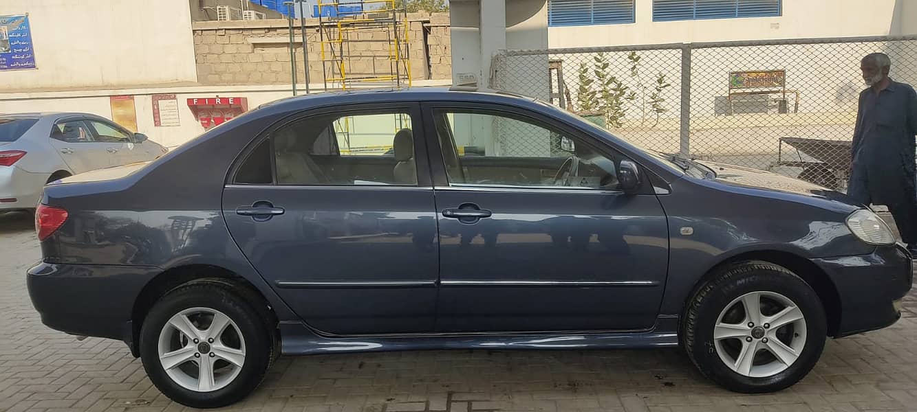 Toyota Corolla Altis 2005 1