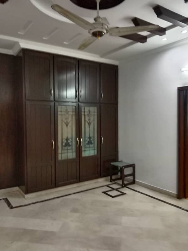 1 Kanal Ground Floor with Separate Gate Beautiful layout Plan available For Rent 20