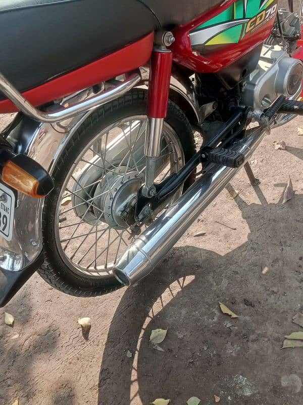 Honda CD 70 2022 best bike 4