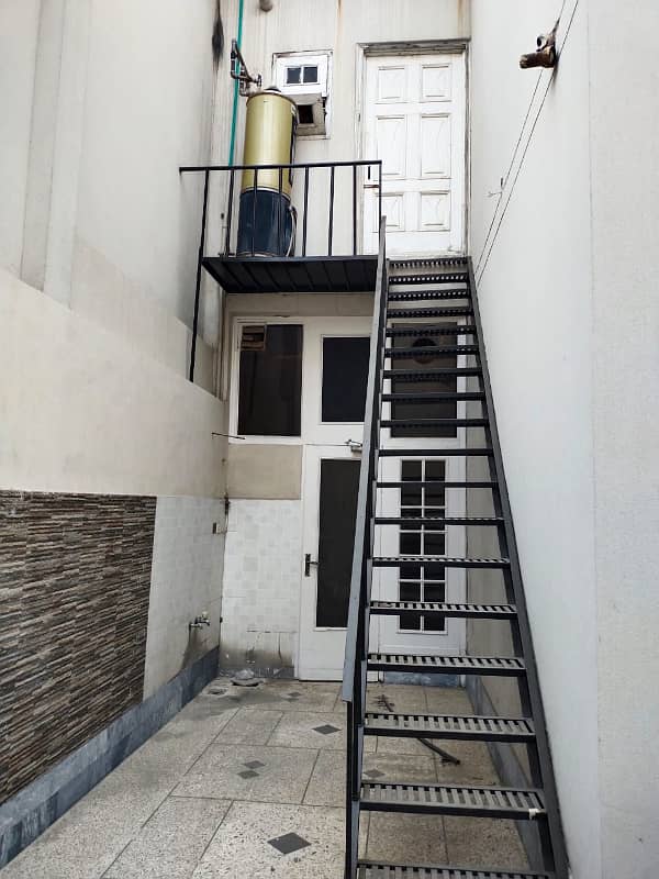 Officers Colony No. 2 Near To Susan Road Madina Town FSD 19 Marla 7 Sarsai Double Storey Good Conditioned House For Sale 18