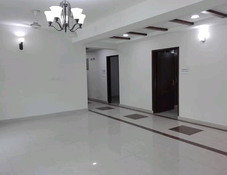 12 Marla Flat For rent In Askari 11 - Sector B Lahore In Only Rs. 90000 7