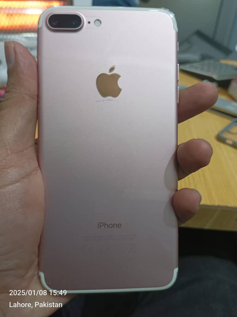 Apple iPhone 7 Plus 128 GB 1