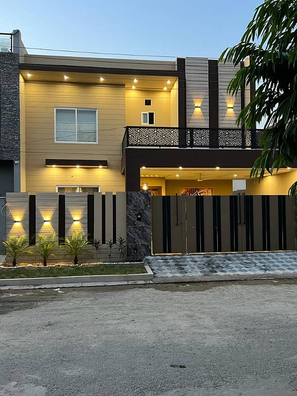 10 Marla Brand New House In Tech Town F Block On Satiyana Road Near Ripha University And Fish Farm Ideal Location Available For Sale 0