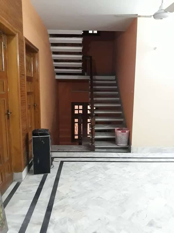 16 Marla Double Storey Building House For Rent Canal Road Faisalabad 15