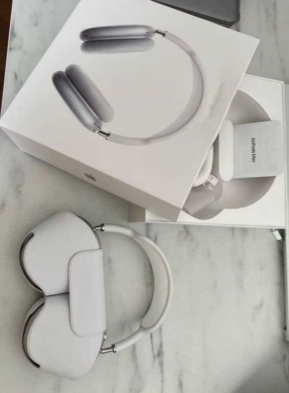 Airpods Max Wireless Bluetooth Headphone 3