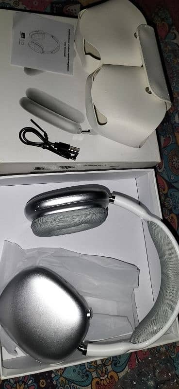 Airpods Max Wireless Bluetooth Headphone 8