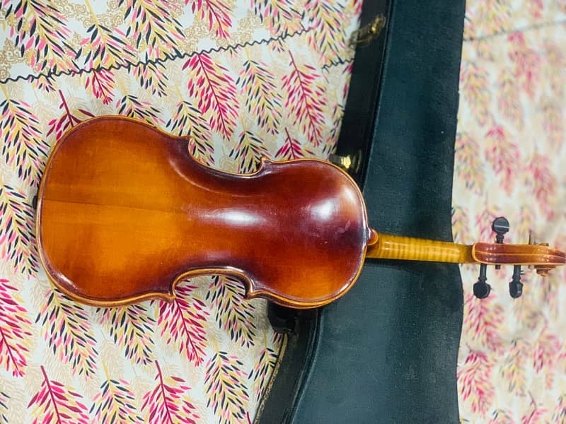 violins  made in germeny urgent sale 1