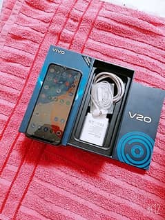 vivo v20 8 GB ram 128 GB memory full box 0310/400/75/14/