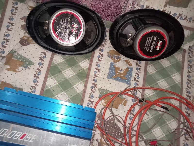 amplifier or speaker bikul new hai thorie sa istmal hou hai 3