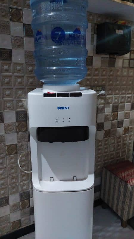 Orient Water Dispenser 1