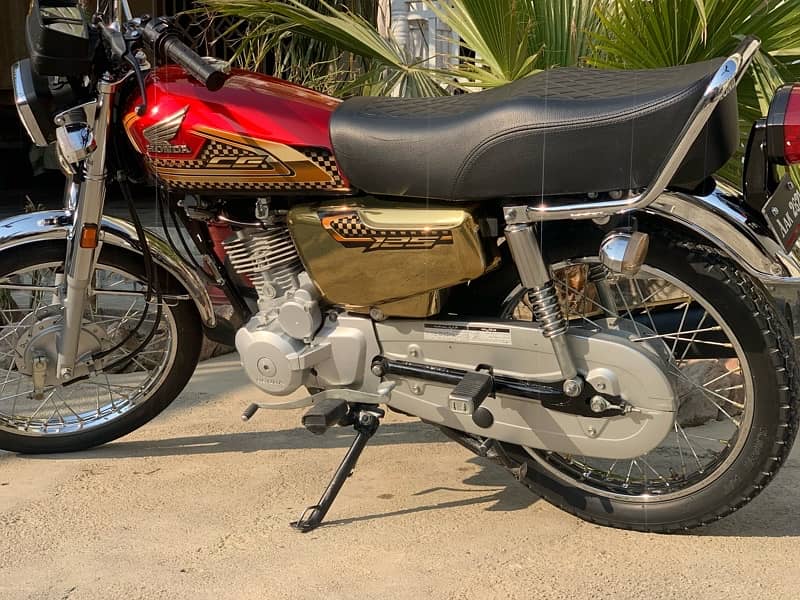 honda 125 special edition 7