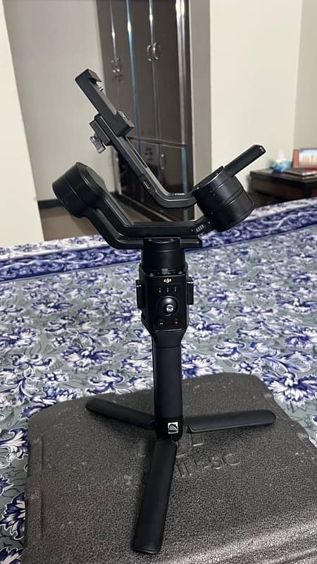 Dji gimbal, Sony Camera and lenses, Sigma lense. Kit complete sell. 19