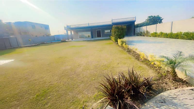 4 Kanal Farmhouse for Sale on Barki Road Just 10 Minutes from DHA Lahore Phase 7 3