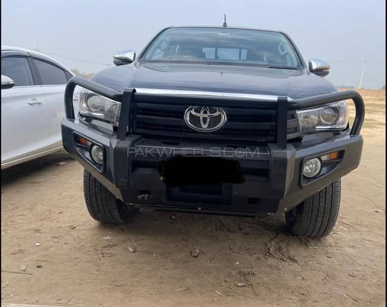 Toyota Hilux Revo 2