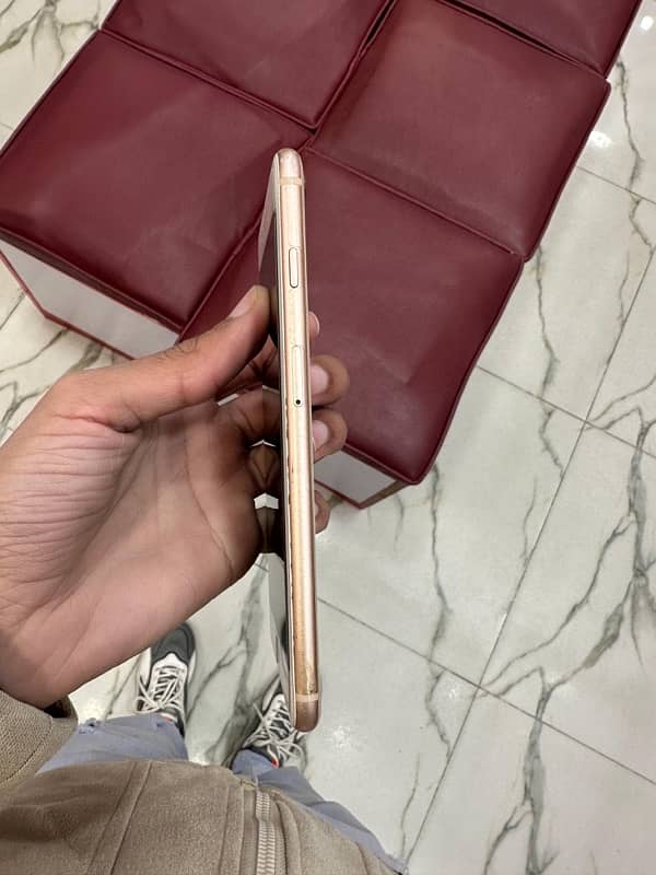 Iphone 8 plus 64gb pta approved 5