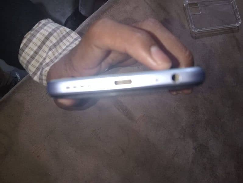 daba charger sath ha mobile all OK ha 6