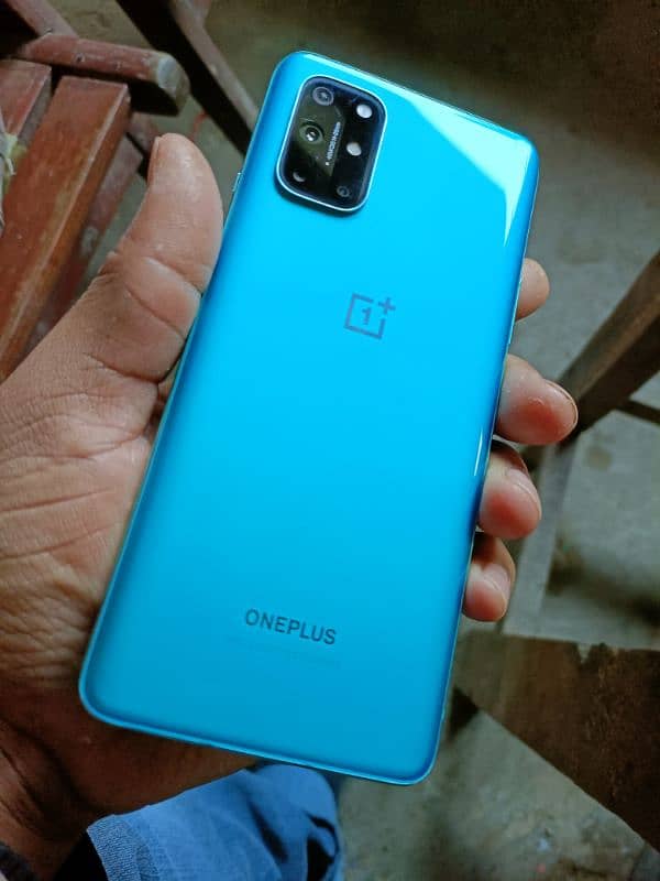 one plus 8t 1