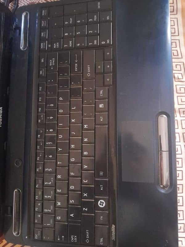 Toshiba laptop 1