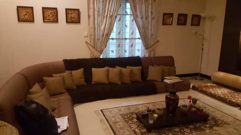 1 KANAL FULLY FURNISHED HOUSE AVAILABLE FOR RENT IN LAKE CITY 8