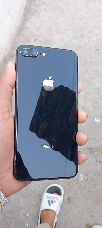 iphone 8plus 64gb non pta exchange x bypas Sath jis ke pass h rhta kry 0