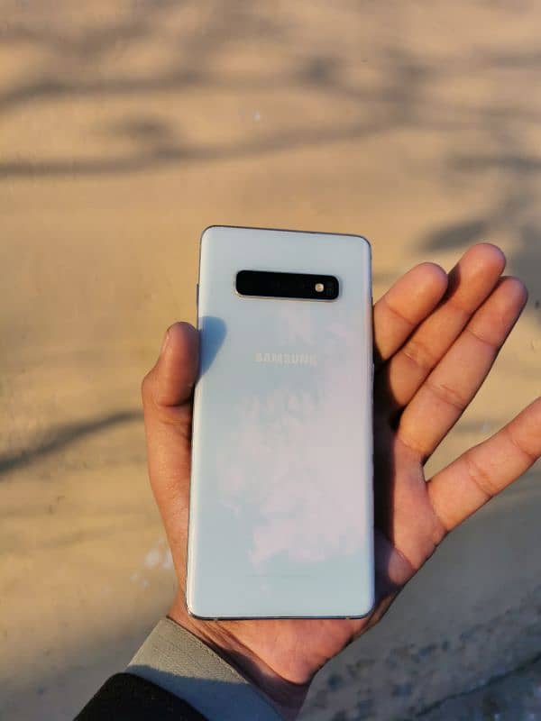 samsung galaxy s10 plus  official pta approved 1