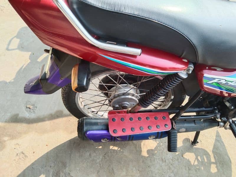 prioder Honda 100 cc sahiwal number 4