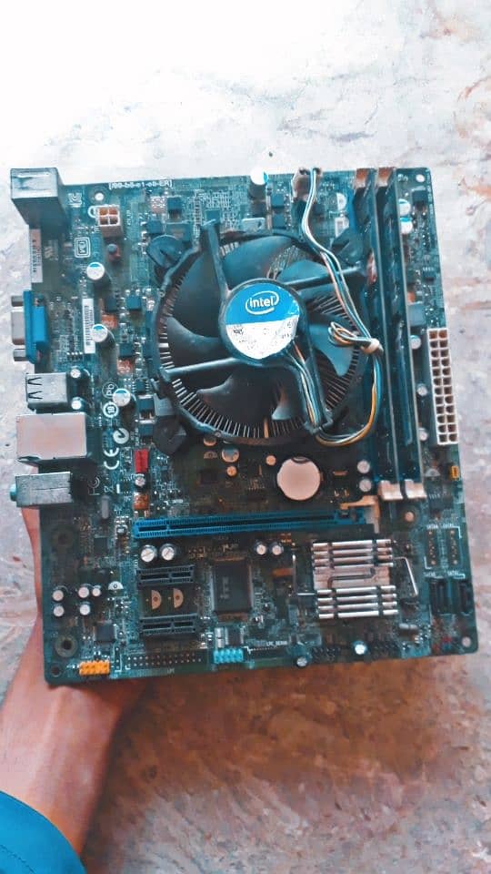 H61 motherboard AND Intel 3rd generation Processor 0