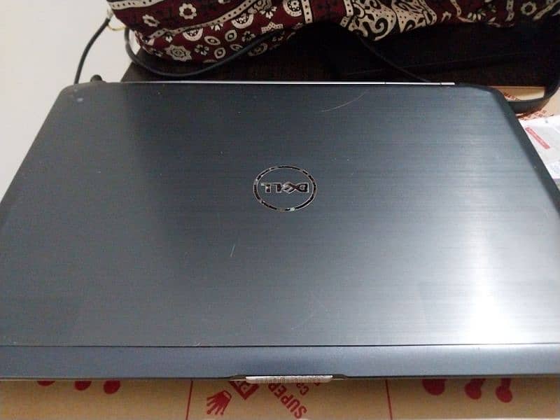 Dell latitute intel core i5 2nd gen laptop/notebook 6