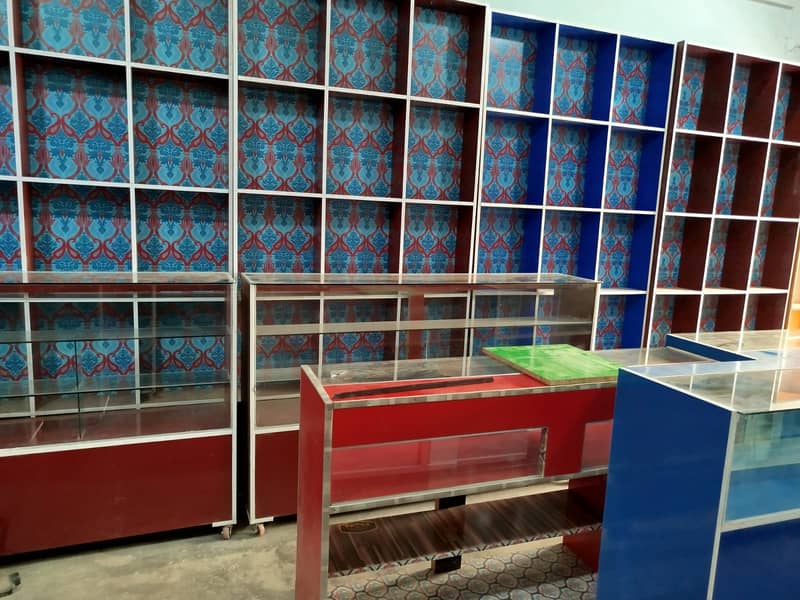 Showcase in Karachi | Showcase & Rack | Best Price in Showcase 10