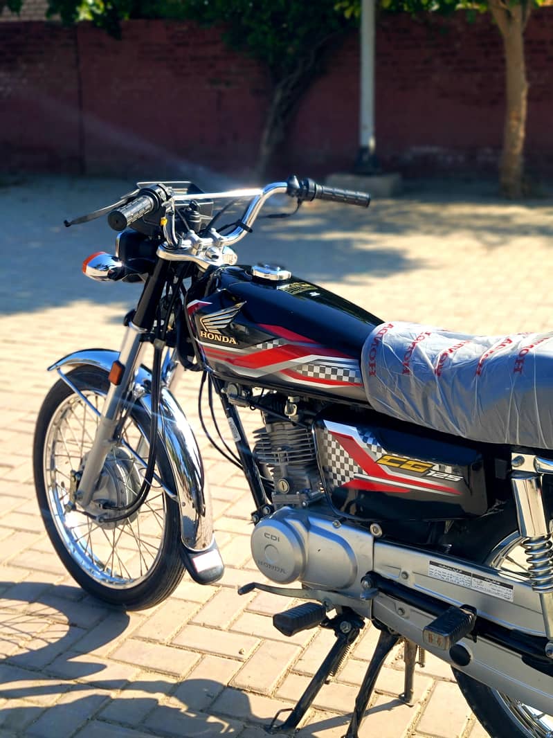 Honda CG 125 2024 10