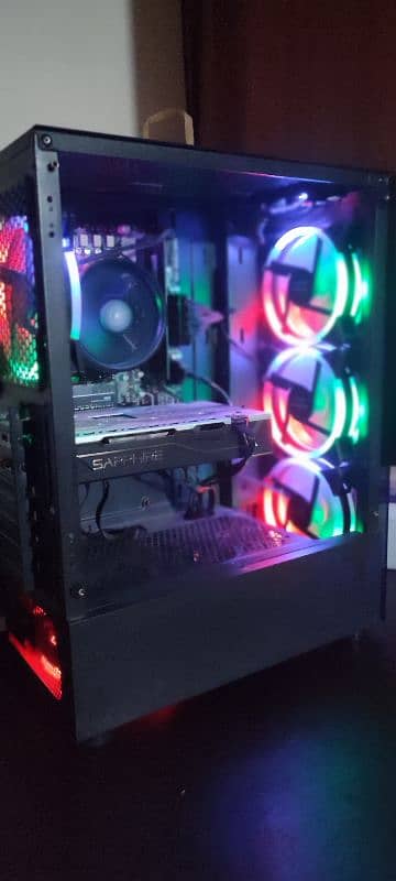 Ryzen 7 3700x Gpu Rx 470 4GB With 22 Inch Led 2