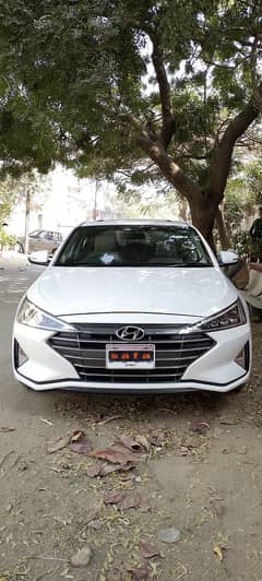 Hyundai Elantra 2023