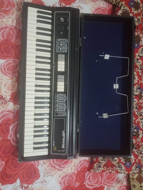 RS 202modle made in Japan 61key 5