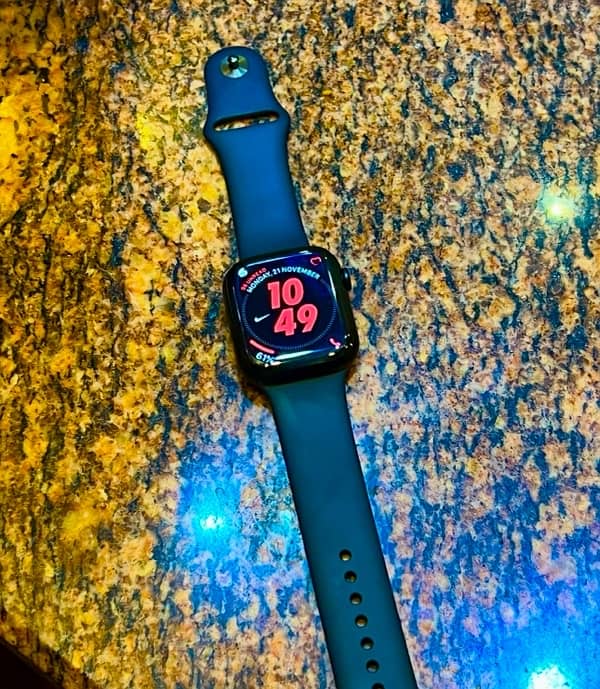 Apple Watch Series 7,8,9 100% BH 45MM Green,Black![Cellular LTE/Gps] 0