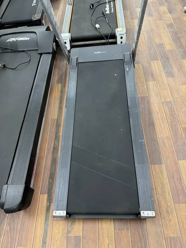 Running Treadmils Cycles Ellipticals Electric Machines | Butt Fitness 9