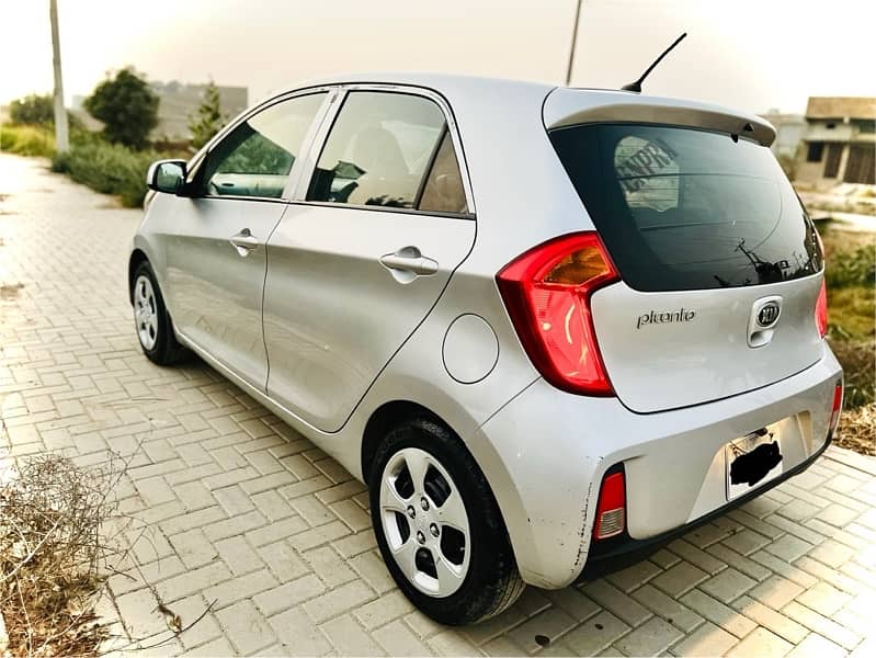 KIA Picanto 2022 M/T 6