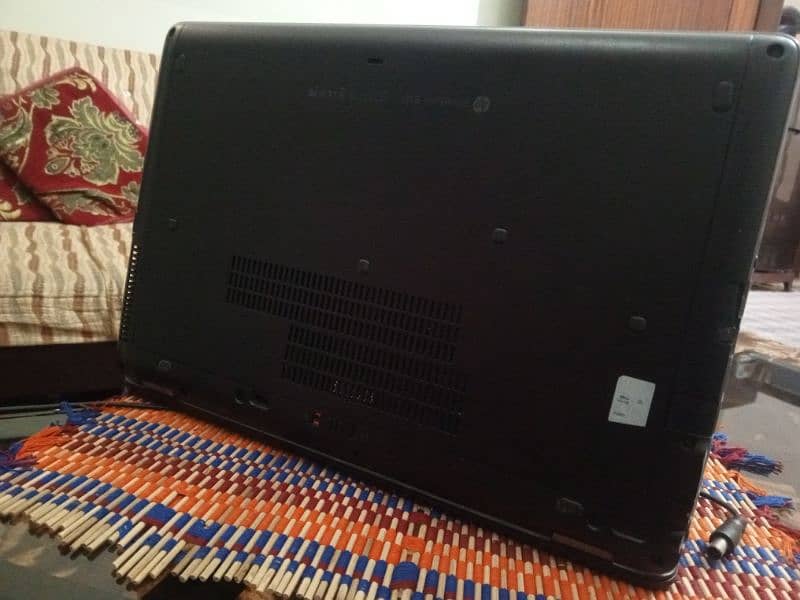 HP ELITE BOOK CORE I5 5 GEN 2