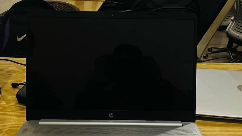 HP LAPTOP 15s 2