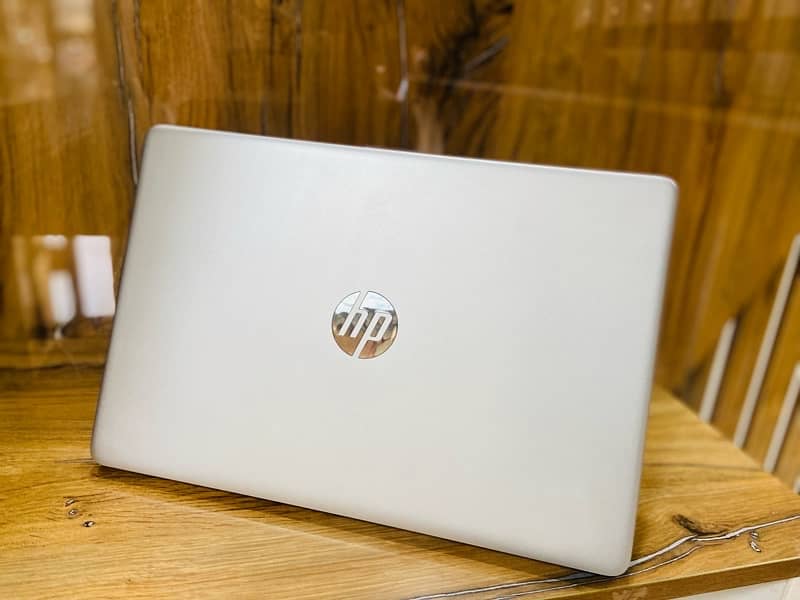 Hp Laptop 15s i5-12th Gen 8Gb Ram 512Gb SSD Intel Iris Xe Graphics 0