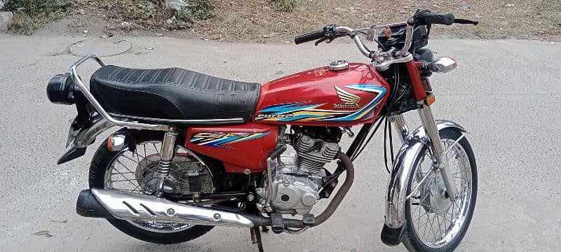 Honda 125 Model 2018 Total Original condition 10/10 2