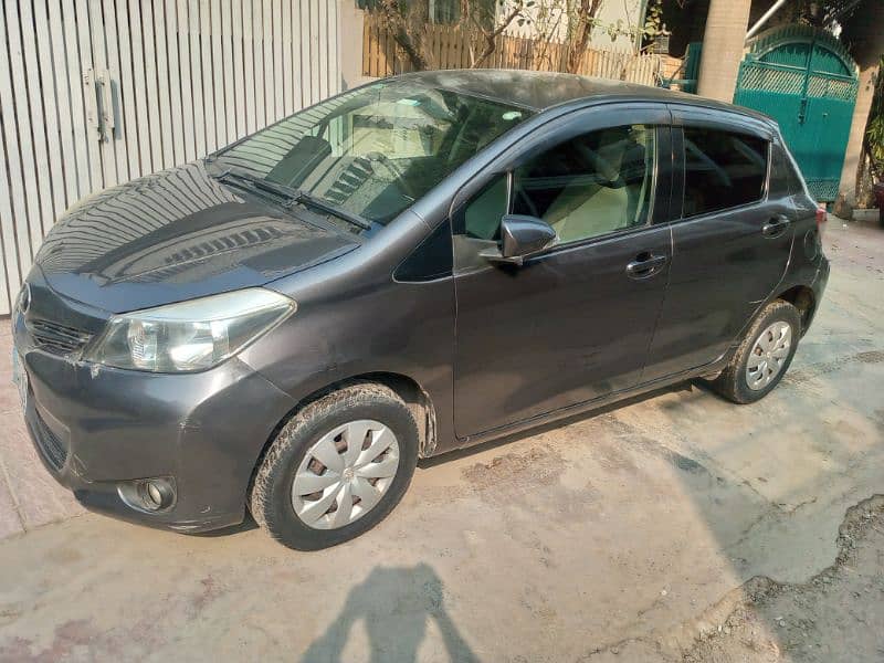 Toyota Vitz 2011 3