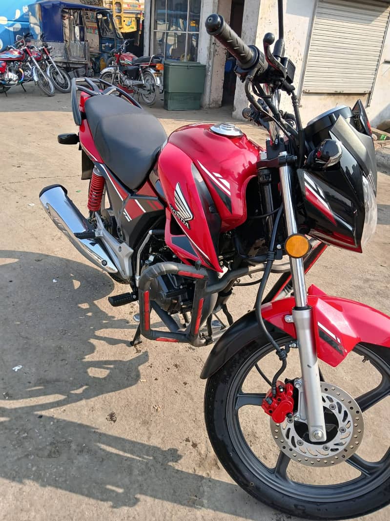 Honda CB 150F Urgent For Sale 0