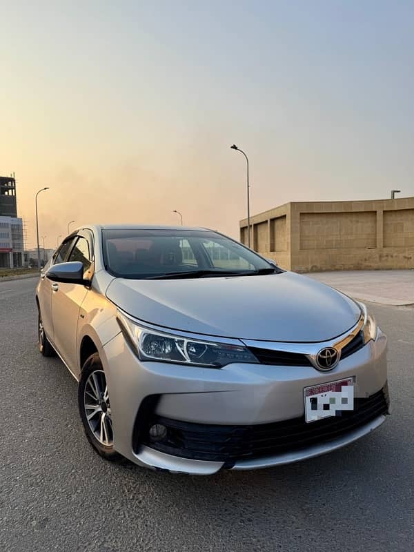 Toyota Corolla GLI Automatic 2018 Scratch less condition 1